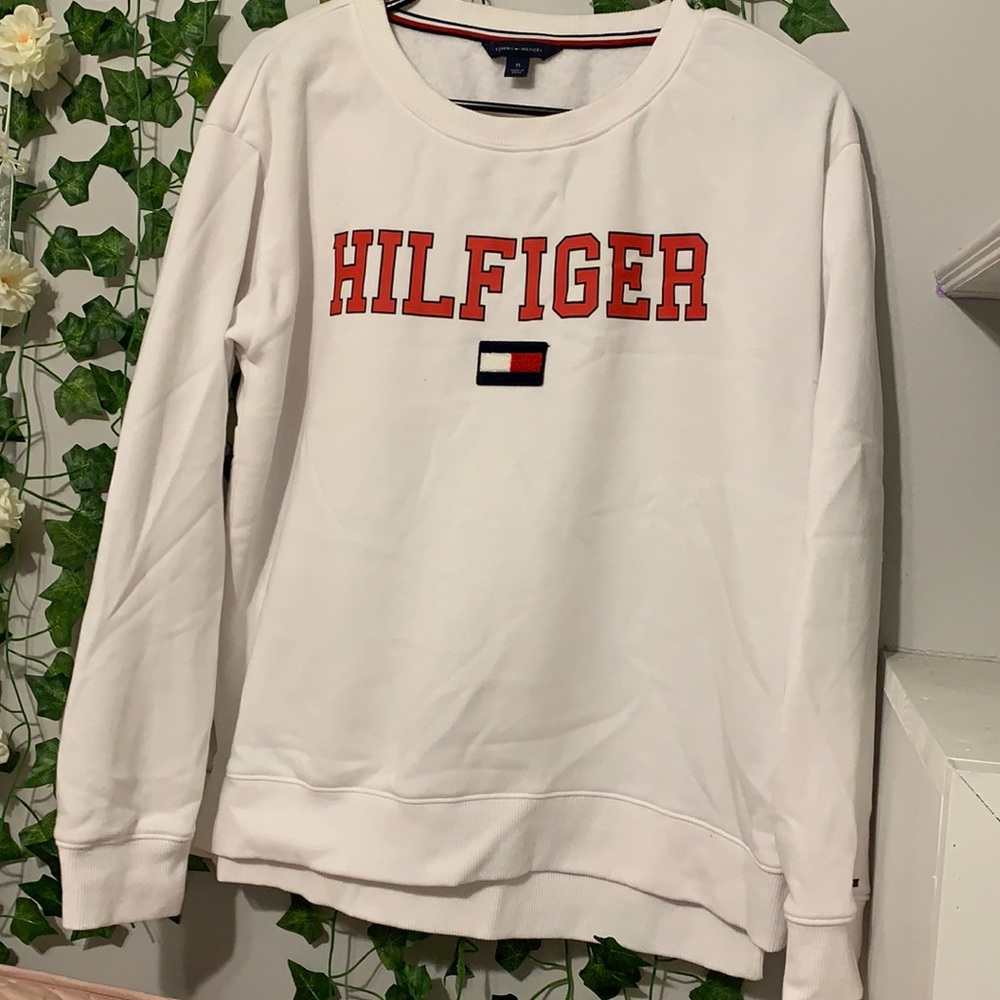 Tommy Hilfiger white sweatshirt